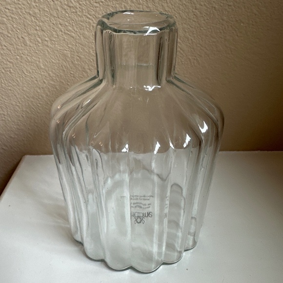 Be Home Shae Bud Vase (NEW) - Picture 1 of 3
